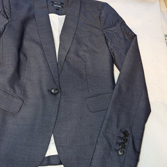 RW&CO Womens Dark Navy Lightweight Wool Blend Suit with Jacket and Skirt, Size 2 - Picture 2 of 5